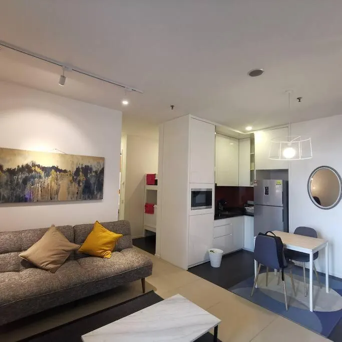 Arcoris Mont Kiara-2-6Px-Netflix-Balcony-Osim-Xbox-Super Fast Internet Apartment Kuala Lumpur Malaysia