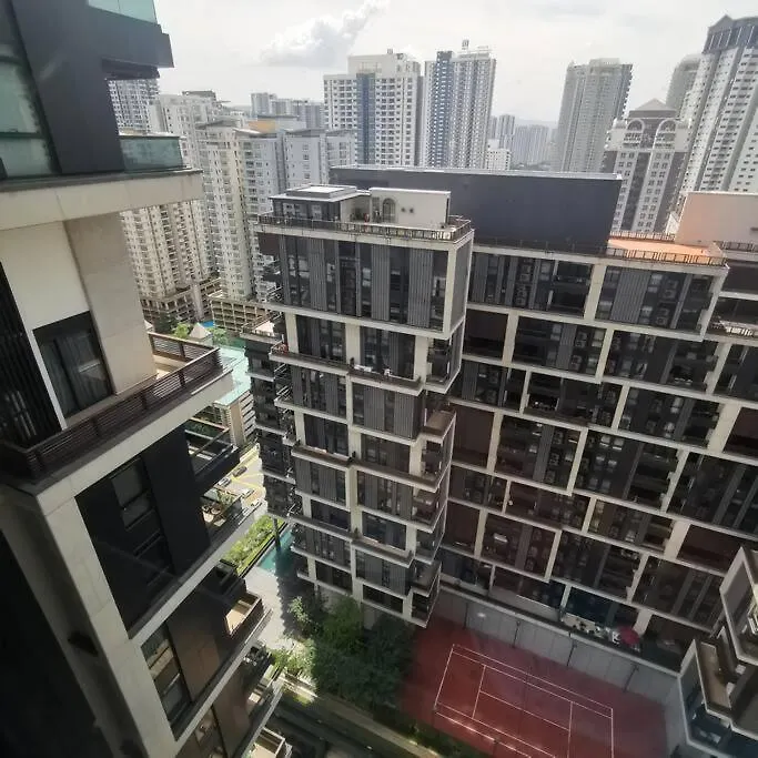 Arcoris Mont Kiara-2-6Px-Netflix-Balcony-Osim-Xbox-Super Fast Internet Apartment Kuala Lumpur