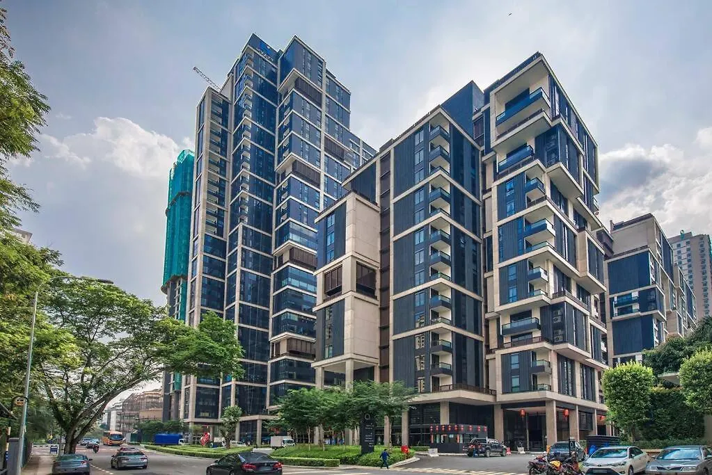 Arcoris Mont Kiara-2-6Px-Netflix-Balcony-Osim-Xbox-Super Fast Internet Apartment Kuala Lumpur 0*,  Malaysia
